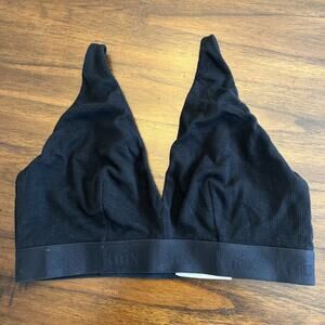 Knix Women’s Sz Large Black Ribbed V-neck Wireless Bra Comfortcore Campuscore